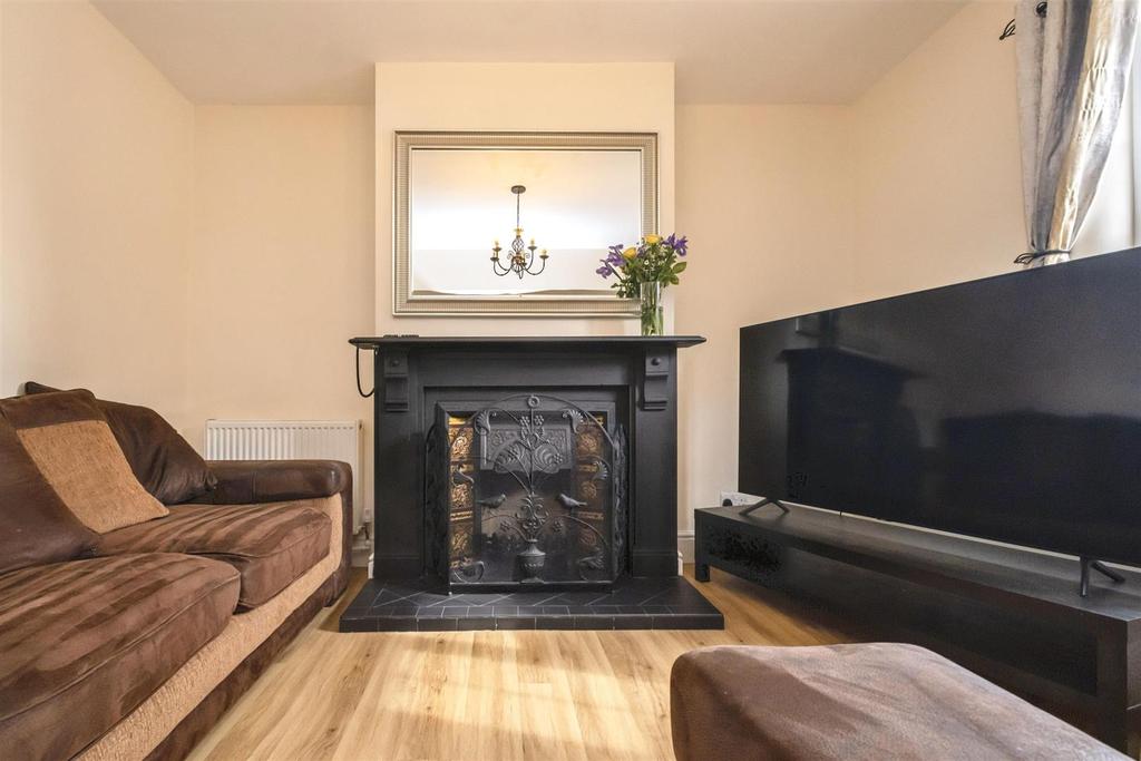 Holly Lane, Wishaw, Sutton Coldfield... 5 bed detached house £775,000