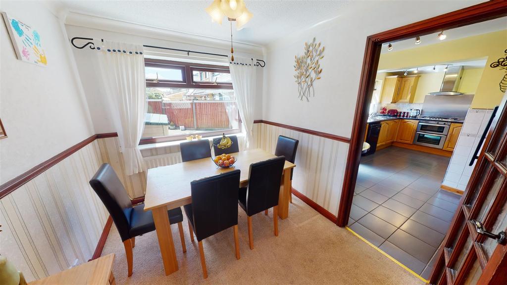 Old Whint Road Reception Room