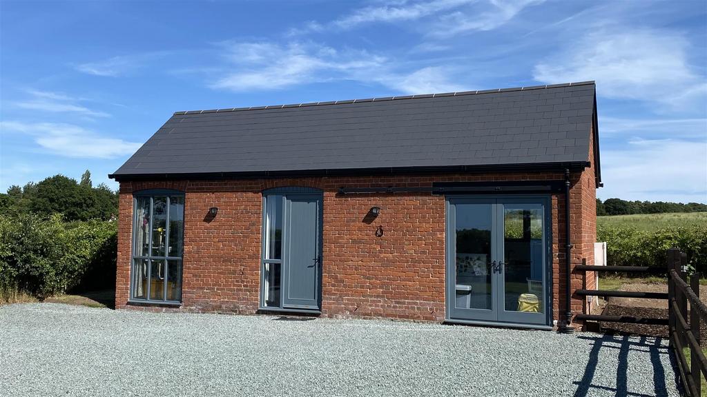 Hatton Road, Hinstock, Market Drayton 1 bed barn conversion £255,000