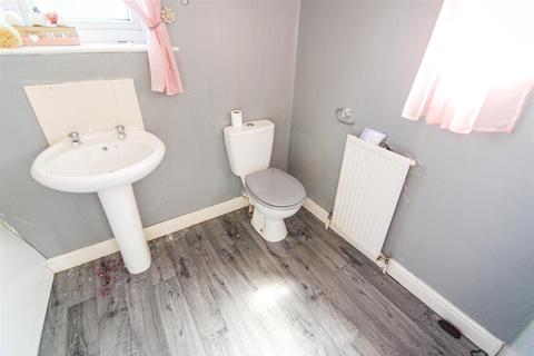 14 Attlee Crescent, Darfield, Barnsley, S73 9HT
