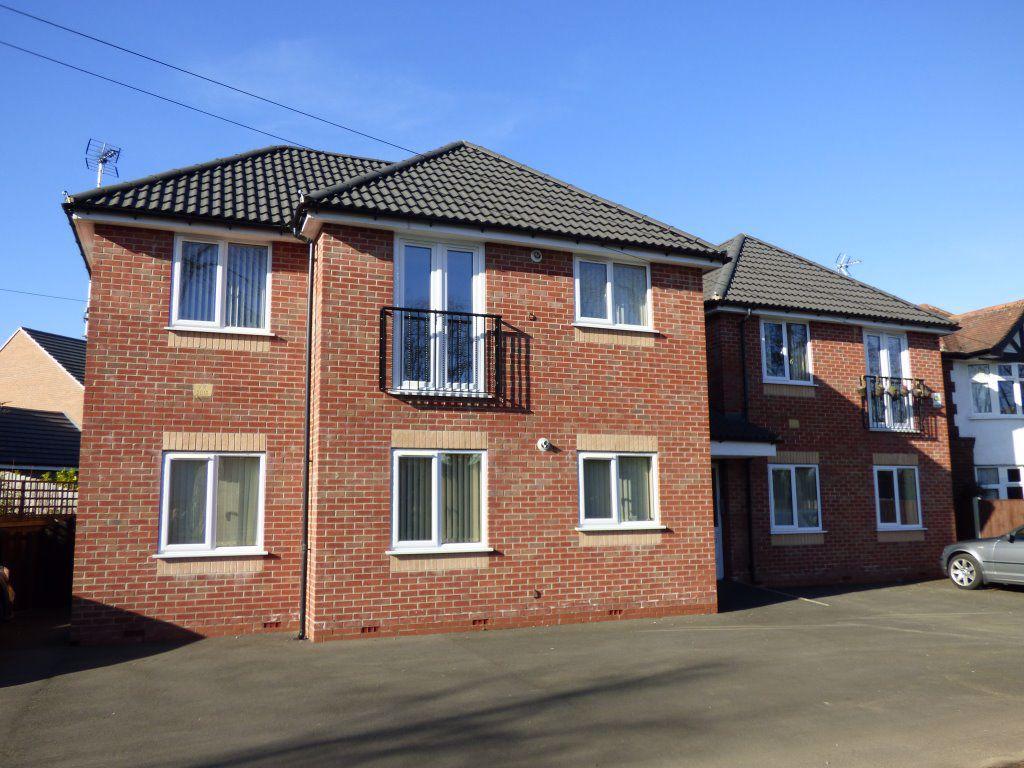 Bye Pass Road, Chilwell, NG9 5HL 2 bed apartment £795 pcm (£183 pw)