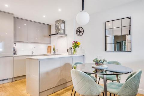 1 bedroom flat to rent, Brewhouse Lane, London