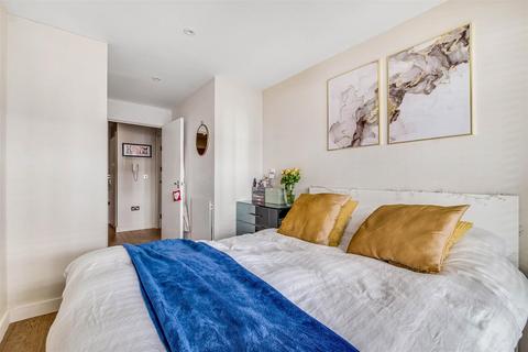 1 bedroom flat to rent, Brewhouse Lane, London