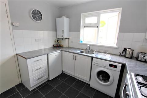 10 Wyemead Crescent, London, E4 6HW