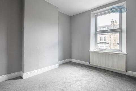 38 Melbourn Road, Sheffield, S10 1NS