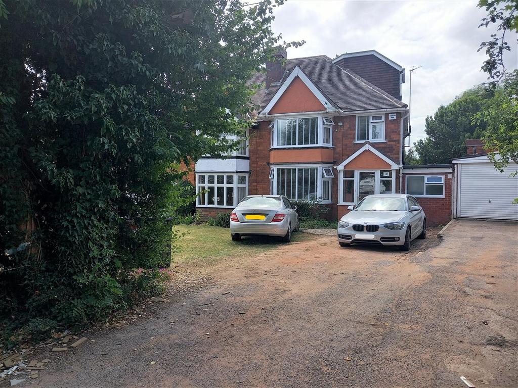 Barrows Lane, Yardley, Birmingham 4 bed semidetached house for sale