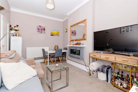 1 bedroom apartment for sale - Winchester Road, Worthing