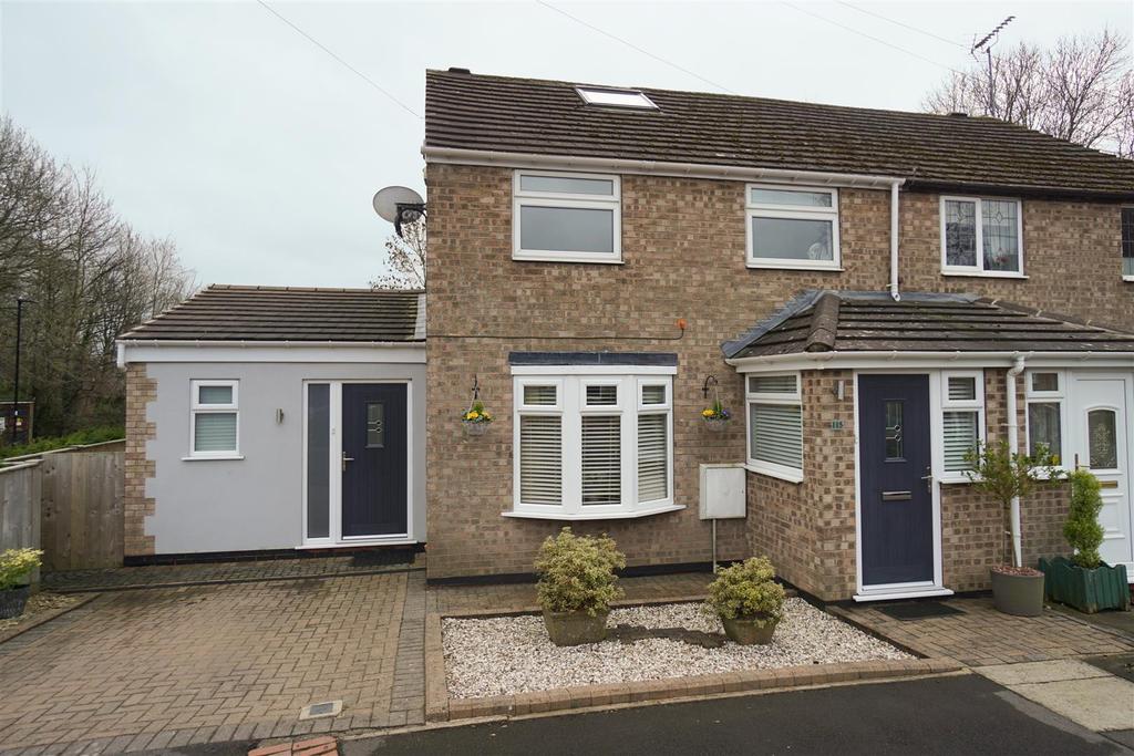 Abbey Brook Drive, Chancet Wood, Sheffield, S8 7UT 3 bed semidetached