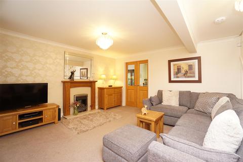 115 Abbey Brook Drive, Sheffield, S8 7UT