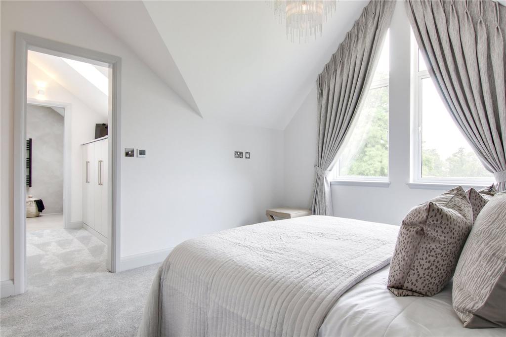 Northaw House, Coopers Lane, Potters Bar, Hertfordshire, EN6 4 bed house £1,495,000