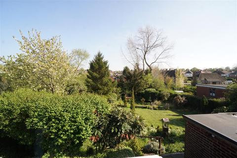 30 Meadow Head Drive, Sheffield, S8 7TQ