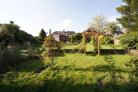 30 Meadow Head Drive, Sheffield, S8 7TQ