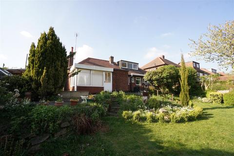 30 Meadow Head Drive, Sheffield, S8 7TQ