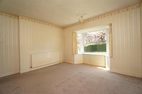 30 Meadow Head Drive, Sheffield, S8 7TQ