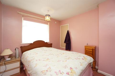 4 Grindlow Drive, Sheffield, S14 1PF
