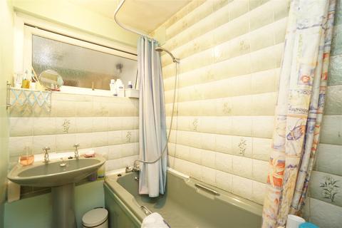 4 Grindlow Drive, Sheffield, S14 1PF