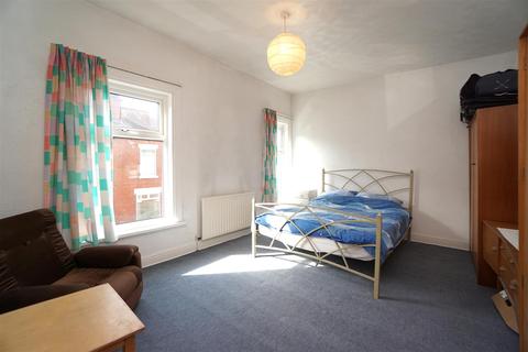 37 Haughton Road, Sheffield, S8 8QH
