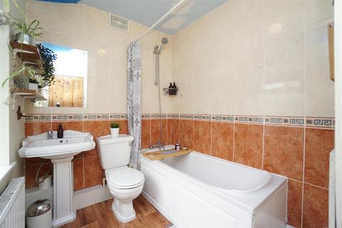107 Tadcaster Road, Sheffield, S8 0RA