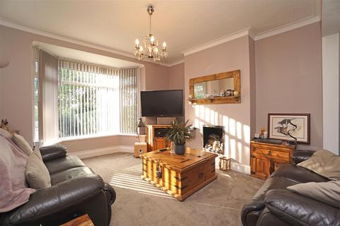 275 Meadow Head, Sheffield, S8 7UN