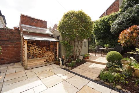 10 Greenhill Road, Sheffield, S8 0BA
