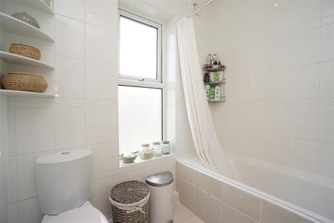 10 Greenhill Road, Sheffield, S8 0BA