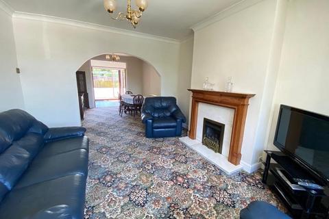 4 bedroom semi-detached bungalow for sale, Ewenny Cross, Ewenny, Bridgend, Vale of Glamorgan. CF35 5AB