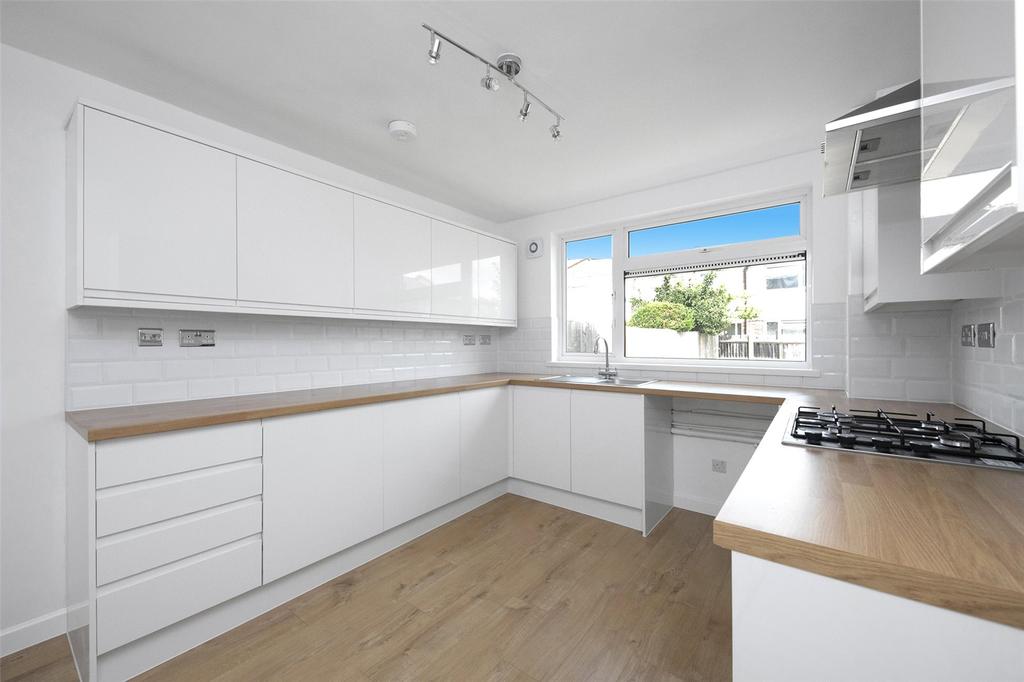 Banning Street, Greenwich, SE10 3 bed end of terrace house £700,000