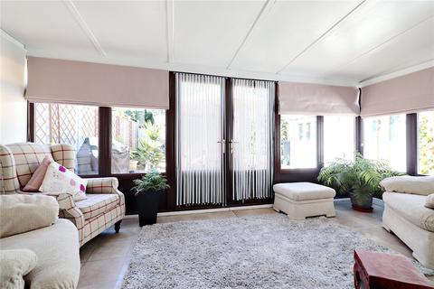 31 Ethelbert Road, Dartford, DA2 7SJ