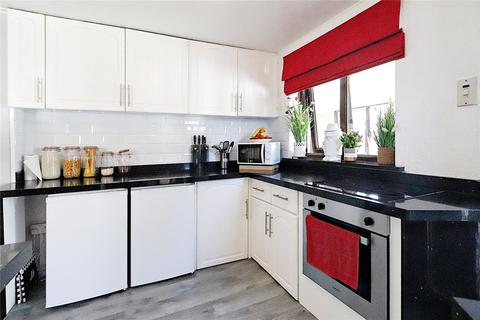 31 Ethelbert Road, Dartford, DA2 7SJ