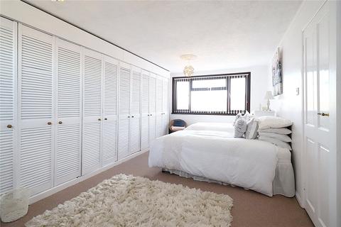 31 Ethelbert Road, Dartford, DA2 7SJ