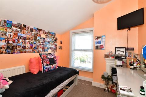 113 Sun Lane, Gravesend, DA12 5HW