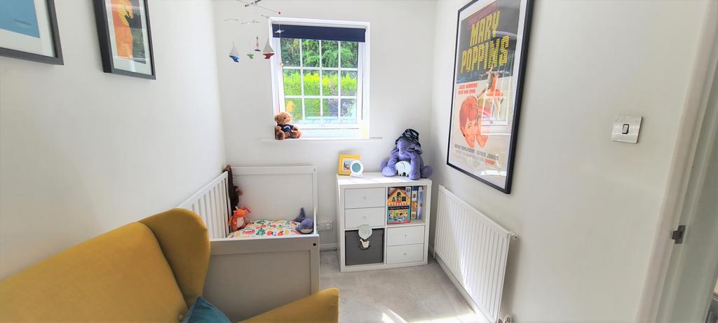 Rear bedroom