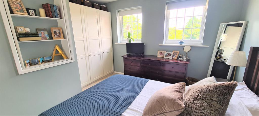 Front bedroom