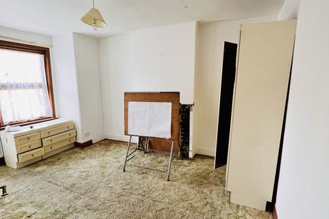 39 Osterley Park Road, Southall, UB2 4BN