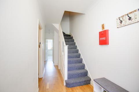 26 The Ridgeway, London, W3 8LN