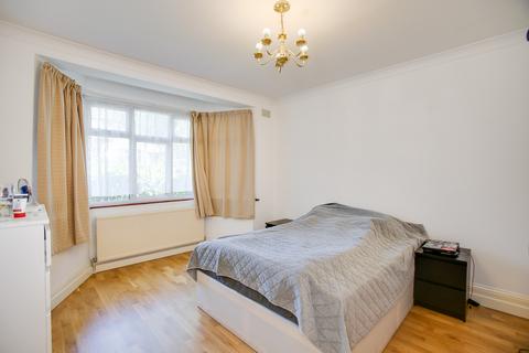 26 The Ridgeway, London, W3 8LN