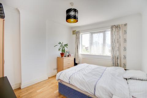 26 The Ridgeway, London, W3 8LN