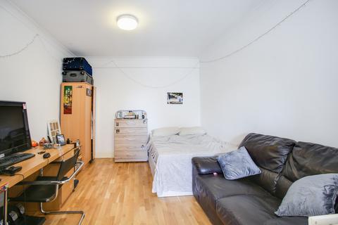 26 The Ridgeway, London, W3 8LN