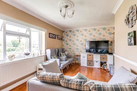 2 bedroom flat for sale - Trinity Road, Ware