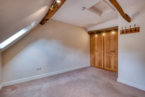 Weavers Byre, 30 Droitwich Road, Feckenham, Redditch, B96 6HX