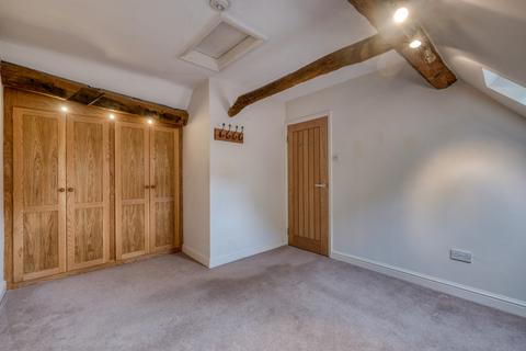 Weavers Byre, 30 Droitwich Road, Feckenham, Redditch, B96 6HX
