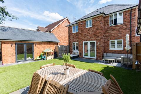 3 Brookfields, Stoke Hammond, Milton Keynes, MK17 9FR
