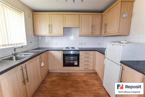 2 bedroom flat to rent, Kilcoby Avenue, Agecroft Road, Swinton, M27