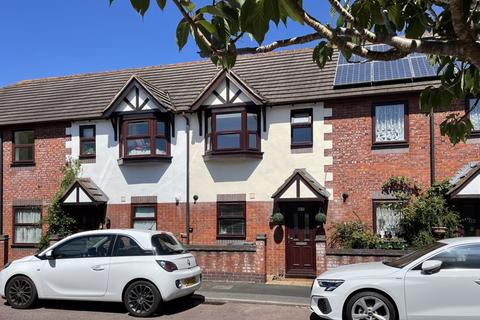 16 Chardstock Close, Exeter, EX1 3UP