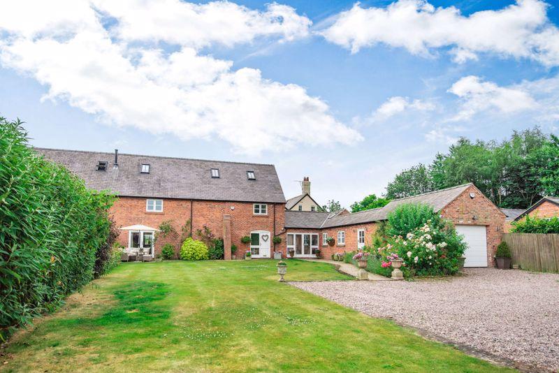 Duddon, Nr. Tarporley 5 bed property £900,000