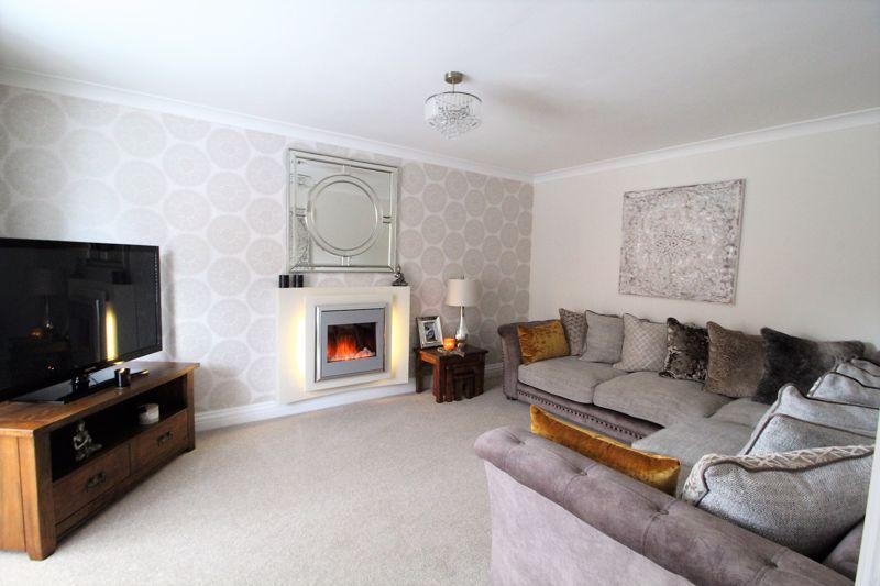 St Lukes Place, Hebburn 5 bed detached house £375,000