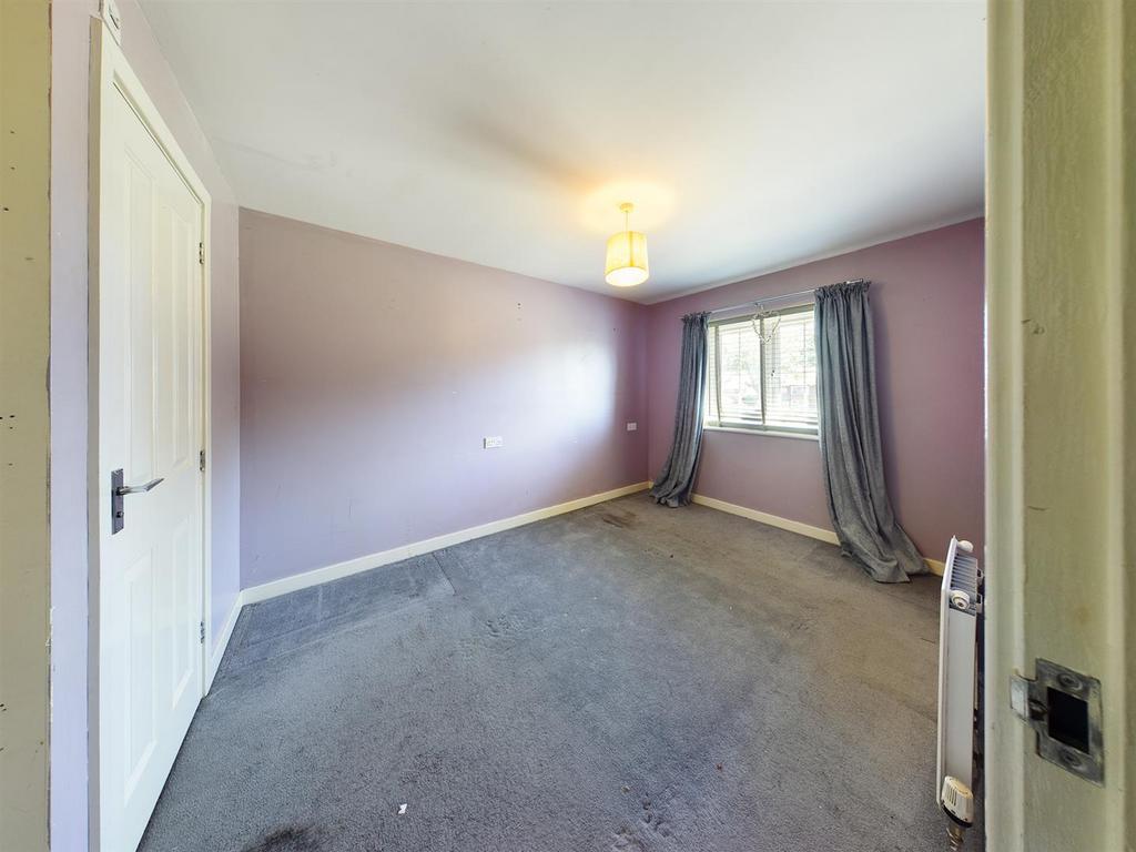 Bedroom: