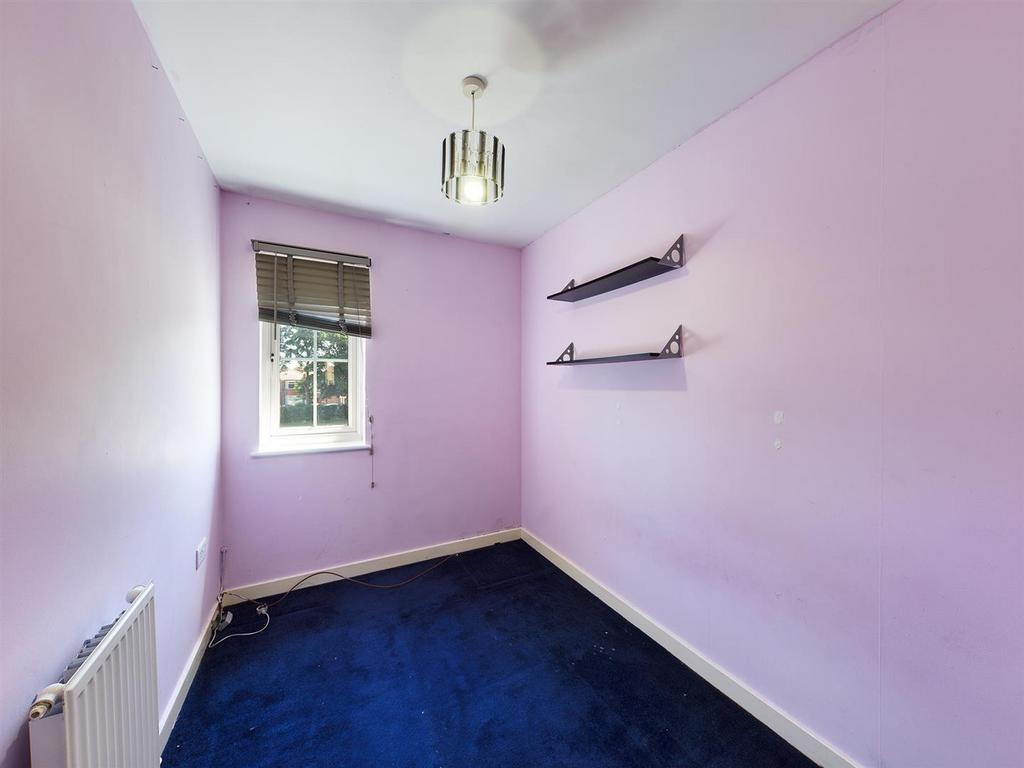 Bedroom: