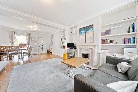 28 Bronson Road, London, SW20 8DY