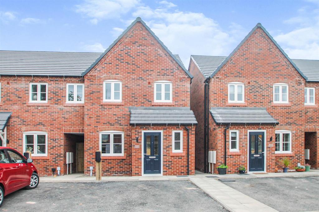 Raglan Place, Fishmore Road, Ludlow 3 bed end of terrace house £800